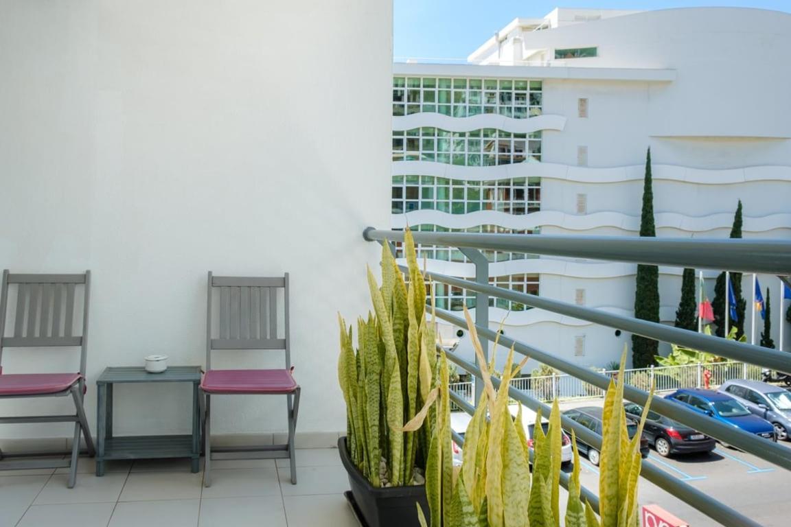 Guestready - A Sunny Delight In Funchal Apartment Bagian luar foto